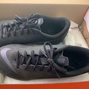 Girls Nike Indoor Soccer Shoes